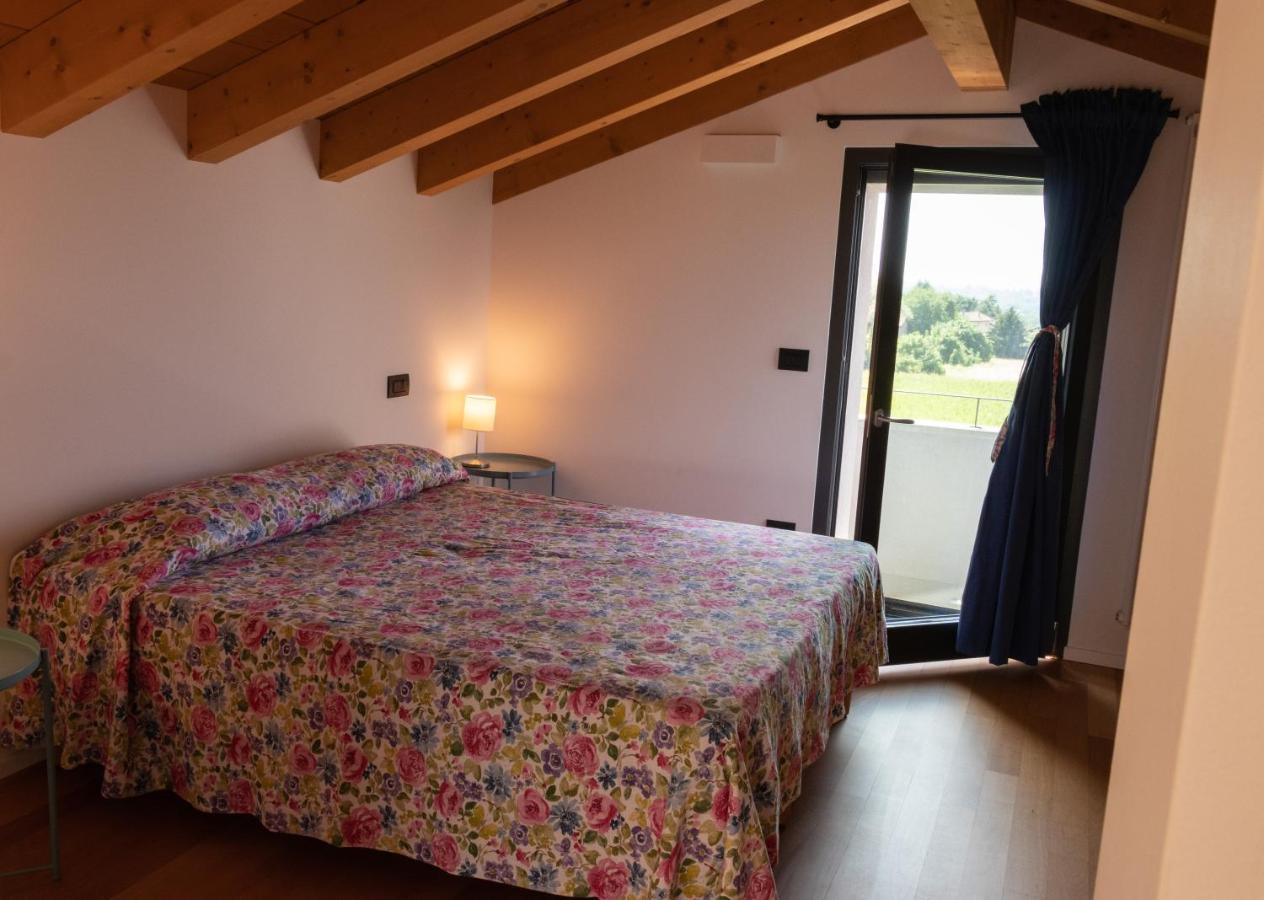 Al Settimo Miglio, Alloggio Agrituristico Villa Treppo Grande Luaran gambar