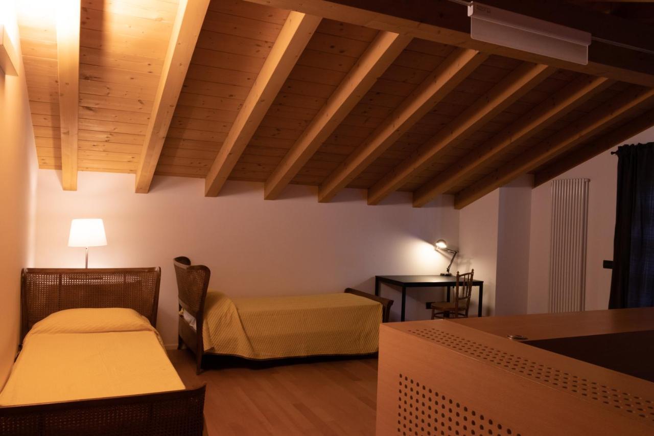 Al Settimo Miglio, Alloggio Agrituristico Villa Treppo Grande Luaran gambar